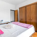 Apartament Gorgeous In With Wifi Novi Vinodolski